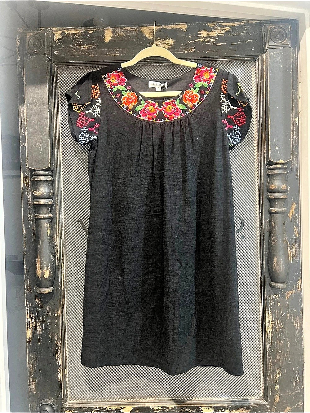 THML Embroidered Short Dress Floral Black & Pink Size Small